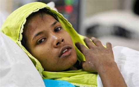 Woman Recovering After Amazing Rescue From Bangladesh Rubble The Denver Post