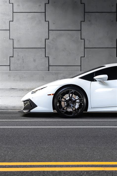 640x960 White Lamborghini Huracan4k Iphone 4 Iphone 4s Hd 4k