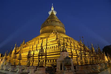 Shwezigon Pagoda 9 Bagan Pictures Burma In Global Geography