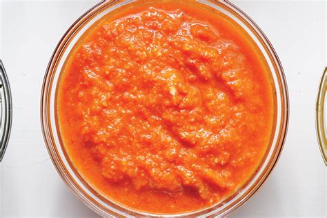 Use the chili garlic sauce as your favorite dipping sauce for. Roasted Garlic Chili Sauce recipe | Epicurious.com