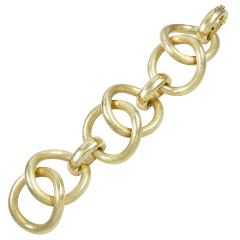 Bold Huge Gold Link Bracelet For Sale At Stdibs Huge Bracelet Shiny