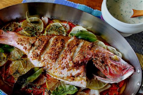 Menús para cada día de cocineros famosos. Recetas de cocina con pescado al horno - Recetas de navidad