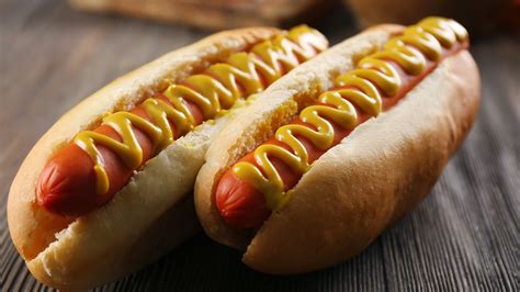 Hot Dog Ingredienti Preparazione E Consigli Newscucinait