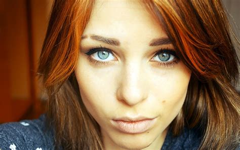 Wallpaper Face Women Redhead Model Dyed Hair Long Hair Blue Eyes Glasses Singer Black
