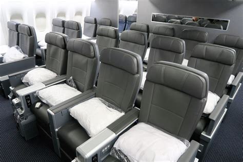 Flight Review American Airlines 777 200 Premium Economy