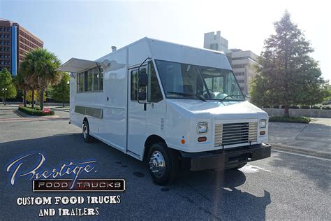 Food truck 2012 chassis freightliner mt45 permitted wow. 2017 Ford Gasoline 22ft Food Truck - $165,000 | Custom ...