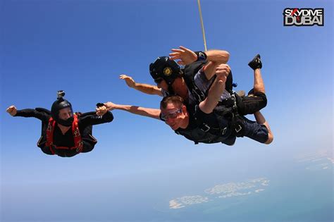 Come Fly With Skydive Dubai Tandem Skydives At Skydive Dubai Join