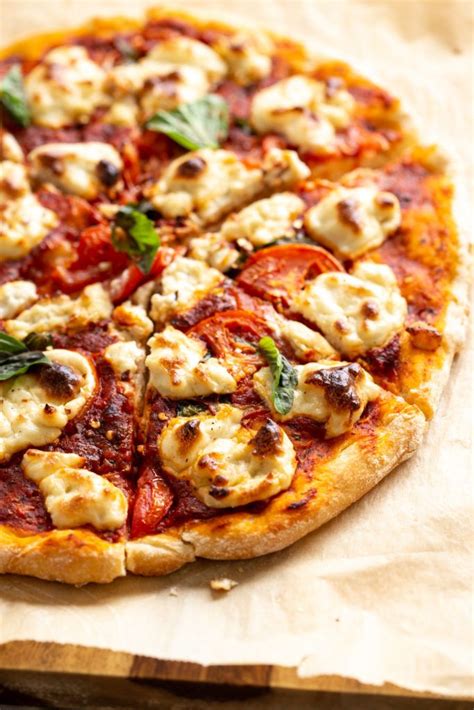 Vegan Margherita Pizza With Cashew Mozzarella Vegan Richa Recipe In