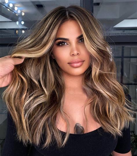 40 Fabulous Looks With Blonde Highlights On Brown Hair For 2024 Brown