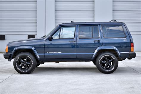 1996 Jeep Cherokee 4x4 For Sale On Bat Auctions Sold For 13500 On