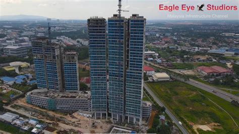 Their school's curriculum is based on a canadian curriculum which has received high accreditation for its level of excellence in mathematics, science and reading. THE PEAK JOHOR Bahru First High Building Apartment In East ...
