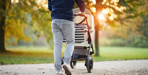 Comment Promener Bébé Les Différents Modes De Transport Adbb