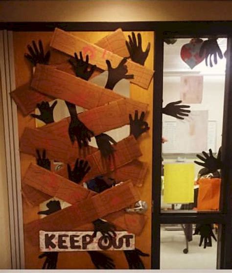 47 Awesome Halloween Door Ideas Halloween Classroom Halloween