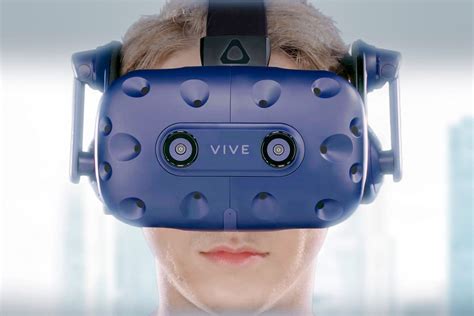 Htc vive and vive pro are one of the most popular vr headsets on the market. HTC Dan O'Brien Explains The Vive Pro, Wireless VR, Built ...