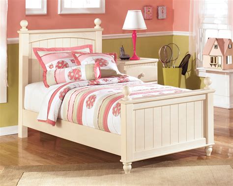 Cottage Retreat Twin Poster Bed From Ashley B213 51n 52n 83n
