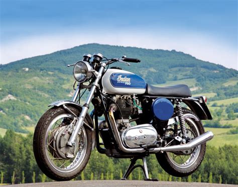 The indian government ordered 800 of these 350 cc motorcycles, an enormous order for that time. The Indian Enfield Interceptor 750 - Classic American ...