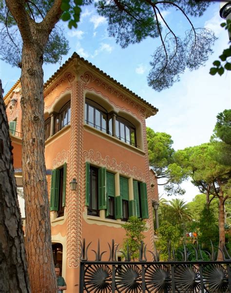 Things To Do In Barcelona Visit The Gaudí House Museum