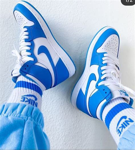 Sallyssneakers On Instagram In 2020 Jordan Shoes Girls Nike Shoes