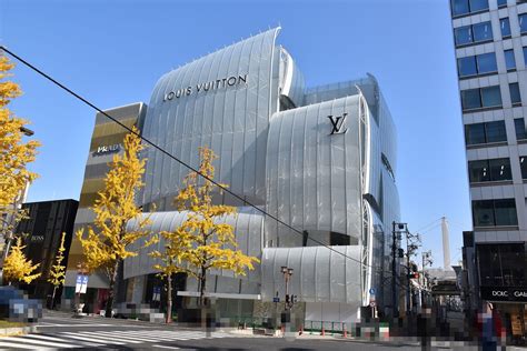 Market Smart Pricinggallery Of Louis Vuitton Opens New Flagship Store