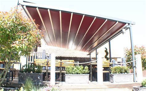 Sporting events, backyard parties, the beach, markets and much more! Shop Front Canopy - Shop Front Awning - Commercial Awnings
