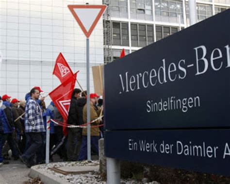 Werk Sindelfingen Daimler Beschäftigte legen Arbeit nieder Stuttgart
