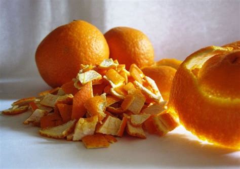 Outstanding Beauty Uses Of Orange Peels With Images Orange Cleaner