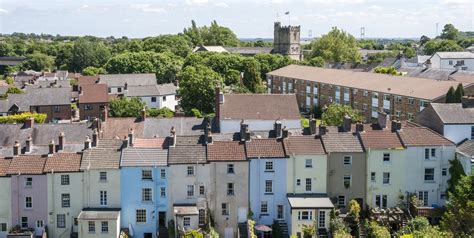 We did not find results for: The Average British House Costs £233,000, According To ...