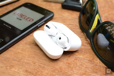 Apple airpods pro with wireless charging case 2020 (mwp22z). Apple's AirPods Pro drop to a record low $194 price at ...