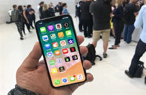 Apple introduced 13 characters with it's latest ios 14.2 beta update. iOS 12.2 Beta Version Released - New Emojis and Fake 5G ...