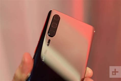 Huawei P30 Pro Makes A Surprise Appearance During Mwc 2019 Gadgets F
