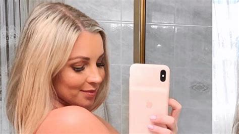 Instagram Model Shares ‘real’ Naked Photos Of Before And After Pregnancy Au