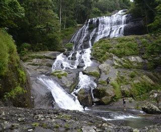 Wisata alam di sulut yang luas nan megah membuat social. New Keindahan Wisata Air Terjun Latta Pitu di Pinrang ...