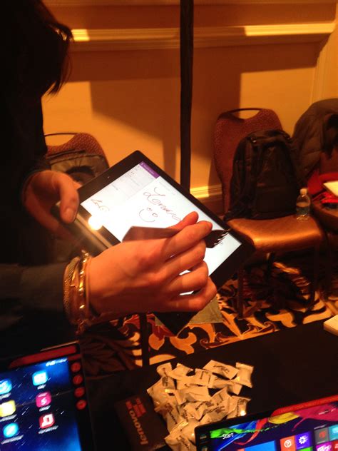 Ces 2015 The Lenovo Yoga Tablet 2 With New Anypen