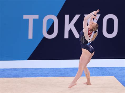 Us Gymnast Jade Carey Takes Gold In The Olympic Floor Exercise Final