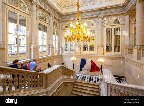 France Paris Palais Royal Le Conseil Constitutionnel Le Grand