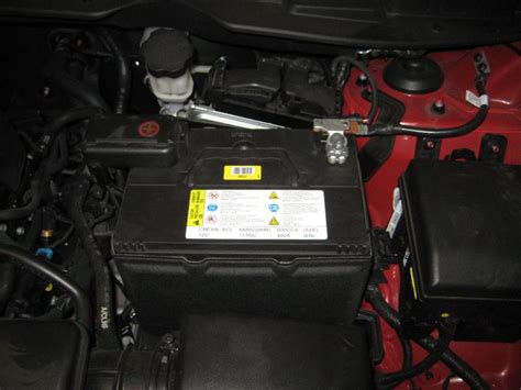 Hyundai Tucson 12v Automotive Battery Replacement Guide 024