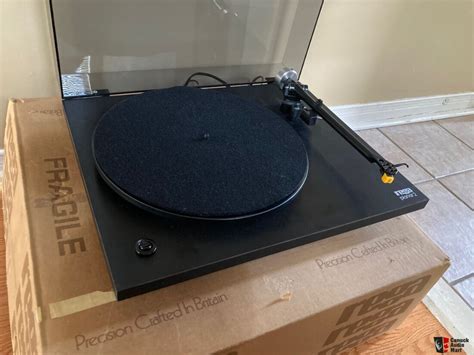 Rega Planar 2 Turntable With Original Boxpackaging Reduced For