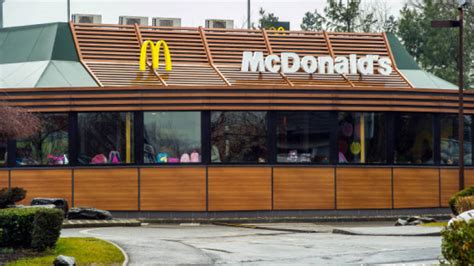 Est une société située à petaling jaya, malaisie. McDonald's Malaysia lodges police report over calls for ...