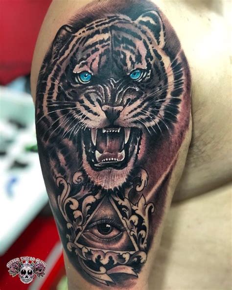 Tatuagem de tigre com olho braço Tattoos Animals Tiger Tattoo Eyes