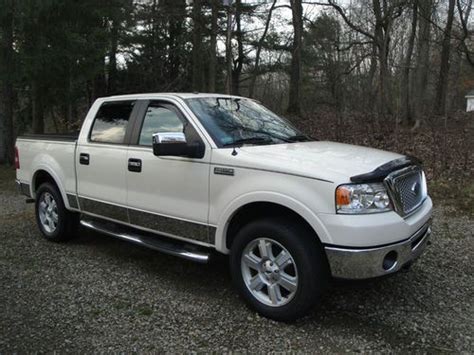 Sell Used 2007 Ford F150 Lariat Supercrew Cab 4x4 Truck In Titusville