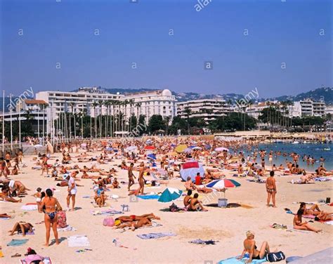 The Beach In Cannes In The South Of France In Summer South Of France Beach Cannes France