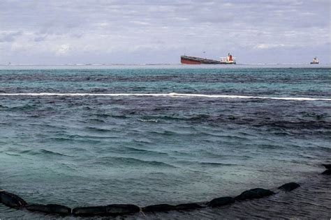 Comment Pasha 77 Explainer The Oil Spill In Mauritius Keele