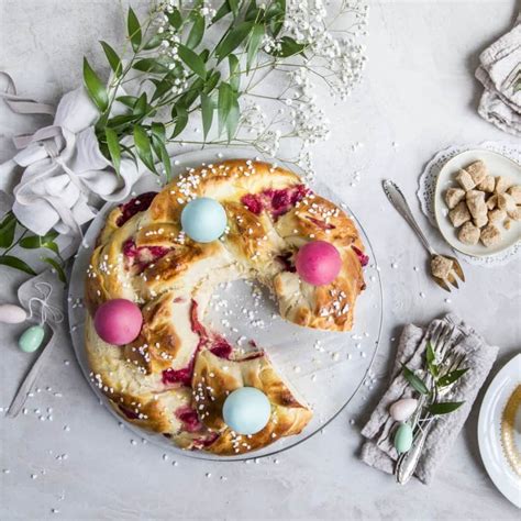 Edeka osterhasen backen gehen rezept, zutaten, anleitung auf wie kocht man. Osterzopf mit Eiern | Rezept in 2020 | Rezepte, Ostern und ...