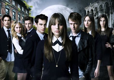 Dia masih belum terbuka untuk menerima kehadiran lelaki dalam hidupnya. Split S01 Main Cast + - SPLIT (TV Show) Photo (21006855 ...