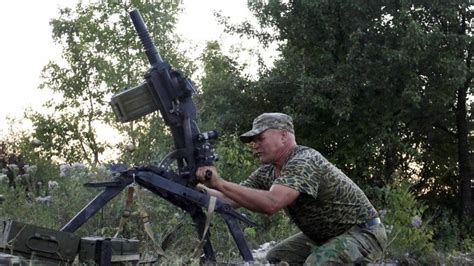 Ukraine Crisis Weapons Pullout Begins Bbc News