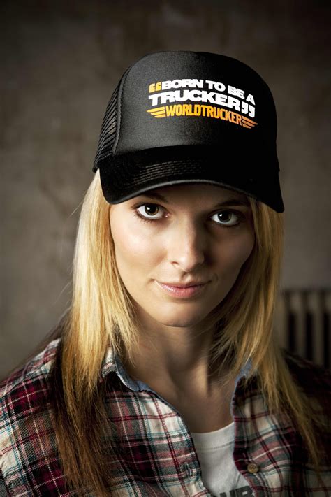 Ice Road Star Lisa Kelly To Reveal Trucking Smartphone App At Mats