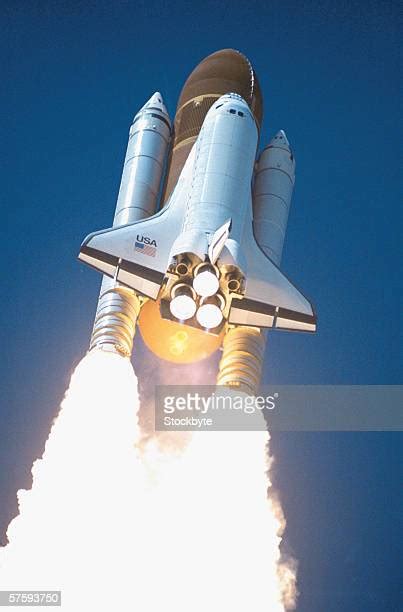 Space Shuttle Taking Off Photos And Premium High Res Pictures Getty