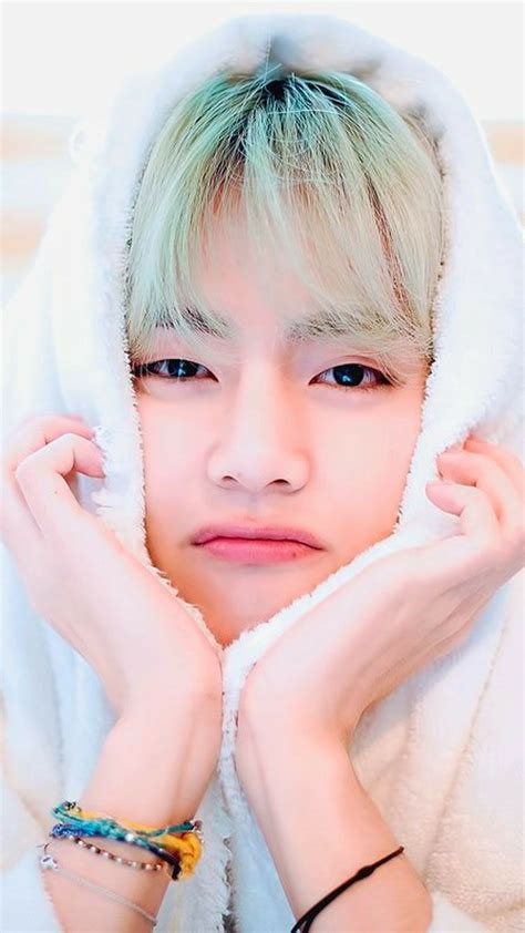 Imagines about bts bts lockscreen kpop aesthetic bts wallpaper light colors smartphone army walls. My Bunny (With images) | Kim taehyung, Foto bts, V taehyung