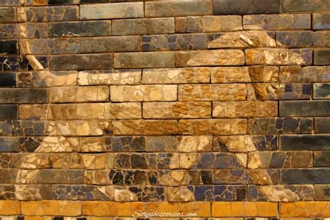 La puerta de Ishtar de Babilonia SITIOS HISTÓRICOS