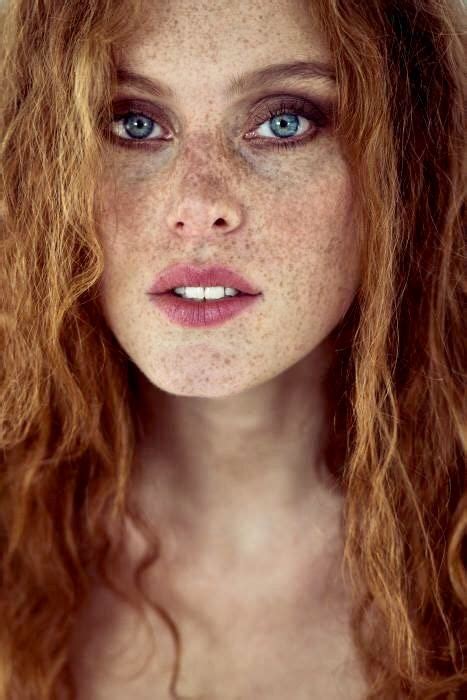 Pin By Rm Design On Portraits Beautiful Freckles Beautiful Red Hair